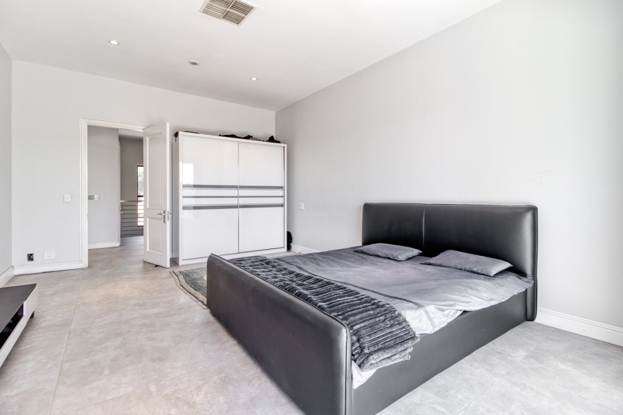 4 Bedroom Property for Sale in Dainfern Golf Estate Gauteng