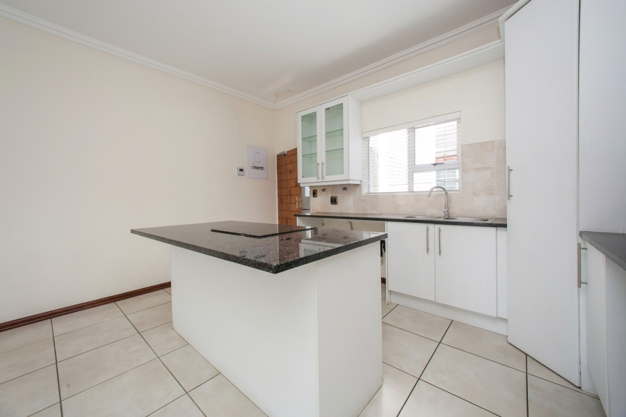 2 Bedroom Property for Sale in Parkview Gauteng