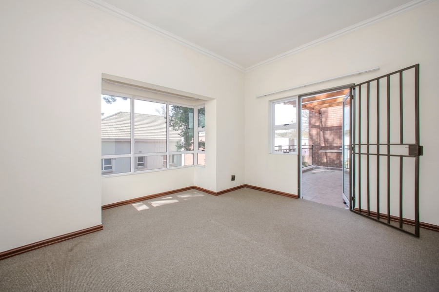 2 Bedroom Property for Sale in Parkview Gauteng