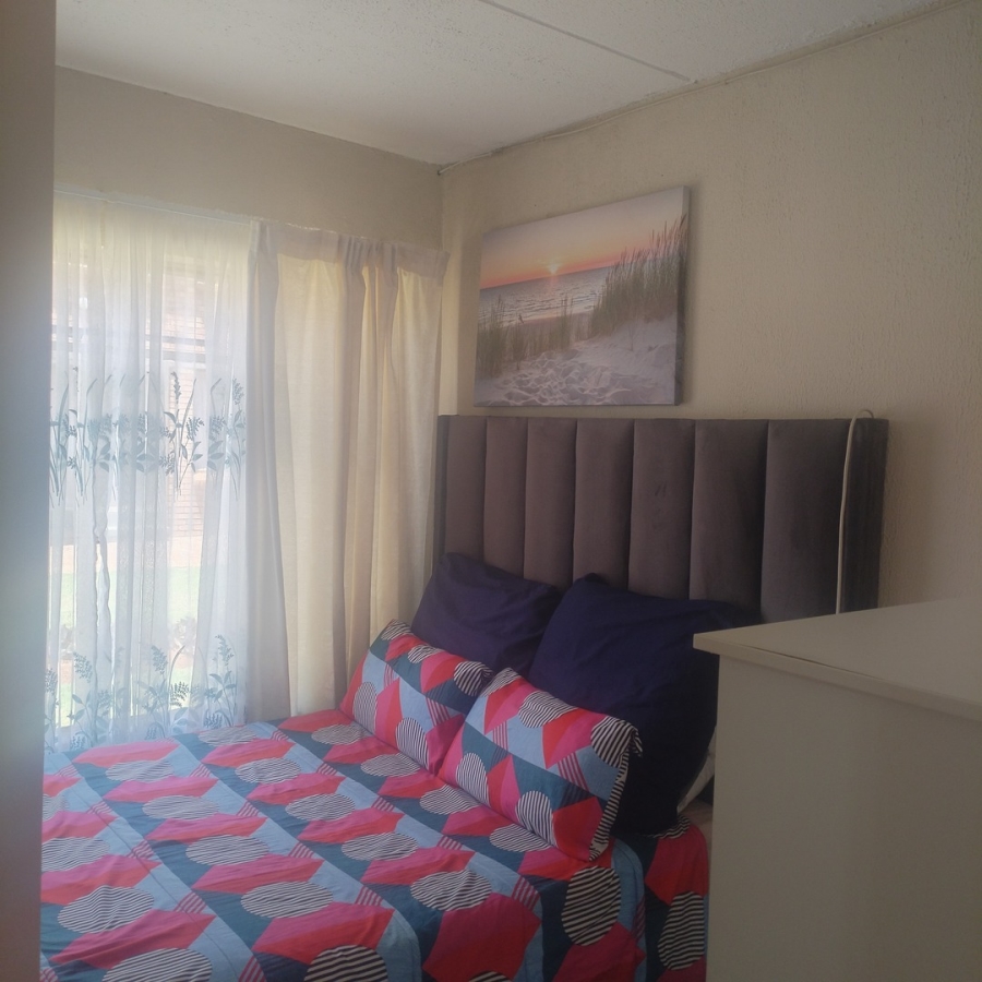 2 Bedroom Property for Sale in Krugersrus Gauteng