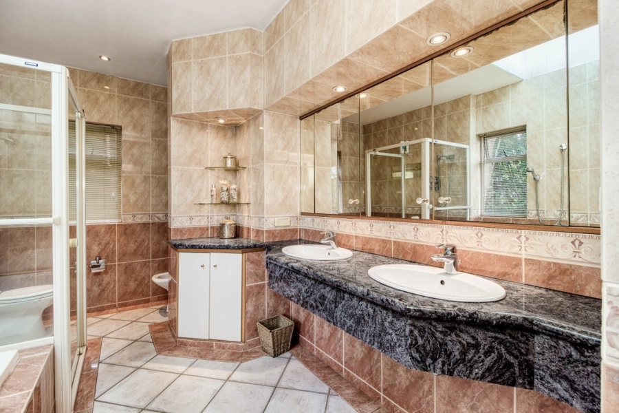 4 Bedroom Property for Sale in Dainfern Golf Estate Gauteng