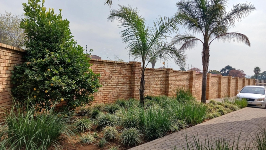 To Let 1 Bedroom Property for Rent in Elspark Gauteng