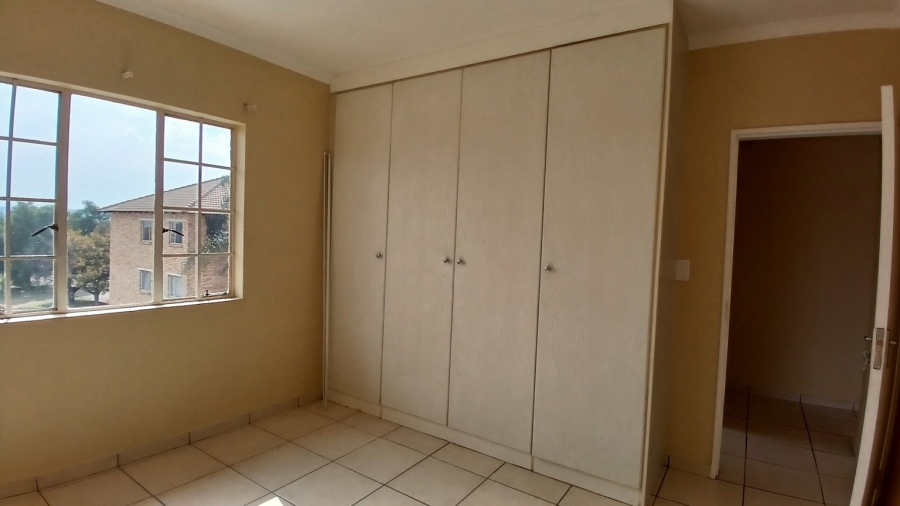To Let 1 Bedroom Property for Rent in Elspark Gauteng