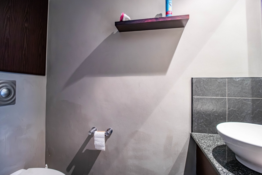 2 Bedroom Property for Sale in Sandown Gauteng