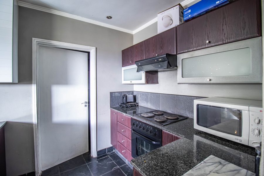 To Let 2 Bedroom Property for Rent in Sandown Gauteng