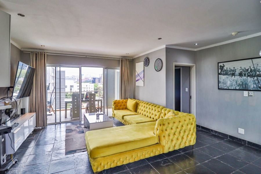 To Let 2 Bedroom Property for Rent in Sandown Gauteng