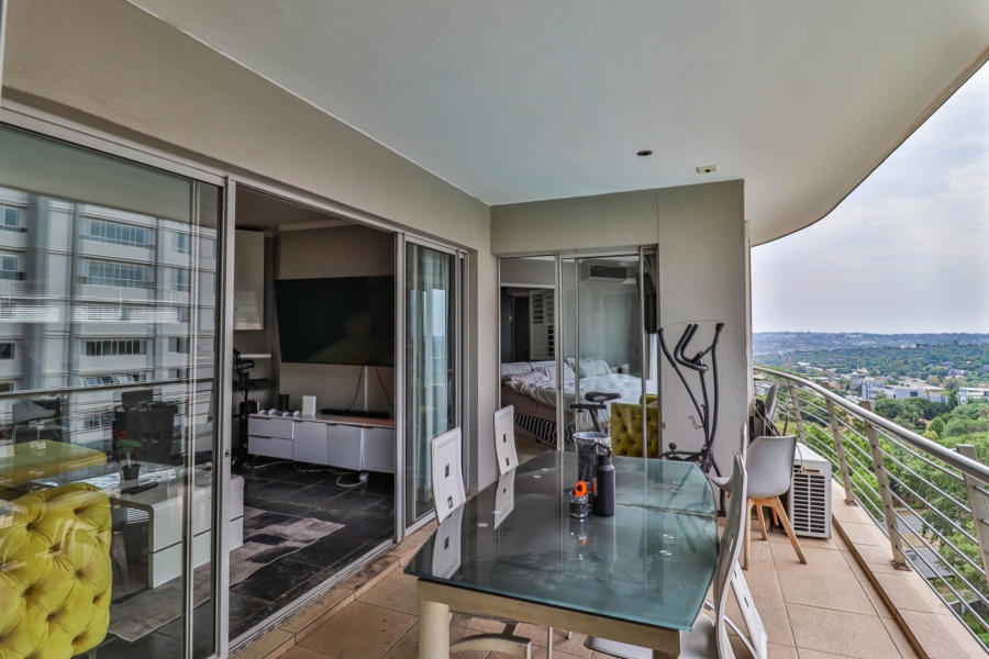 To Let 2 Bedroom Property for Rent in Sandown Gauteng