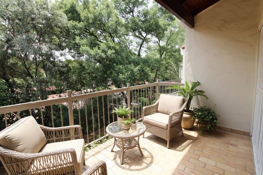 2 Bedroom Property for Sale in Bryanston Gauteng