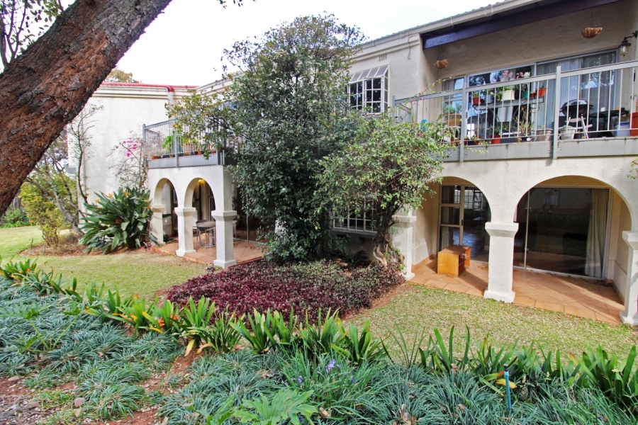 2 Bedroom Property for Sale in Bryanston Gauteng