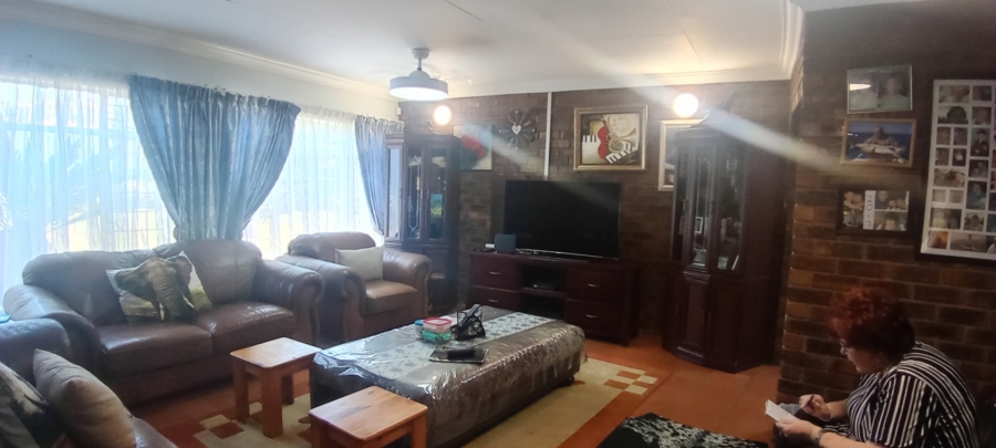 4 Bedroom Property for Sale in Jordaan Park Gauteng