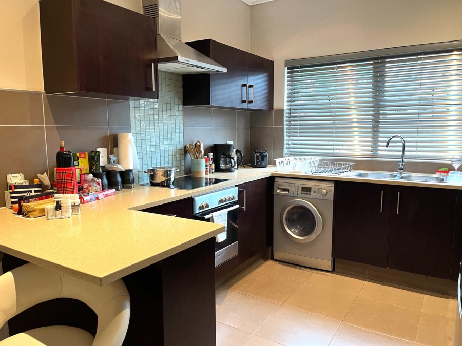 To Let 2 Bedroom Property for Rent in Morningside Gauteng