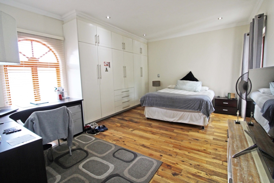 To Let 3 Bedroom Property for Rent in Bryanston Gauteng