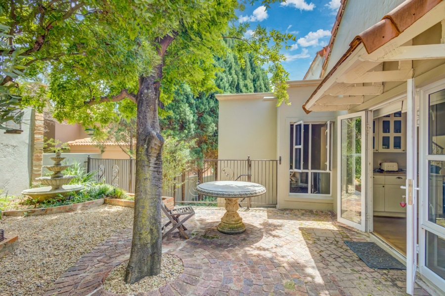 4 Bedroom Property for Sale in Dainfern Valley Gauteng