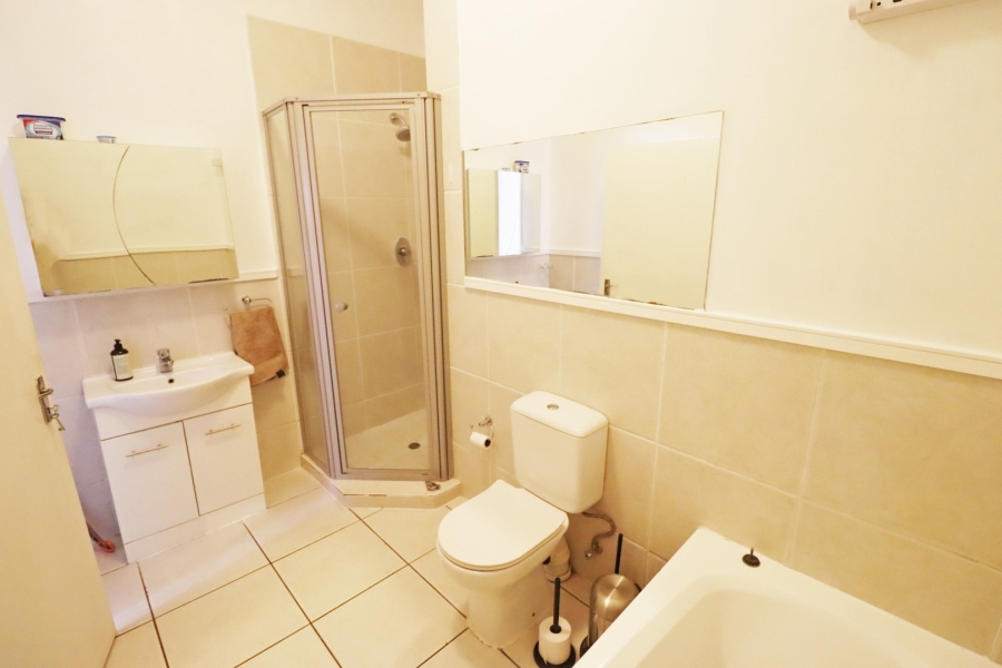 2 Bedroom Property for Sale in Bryanston West Gauteng