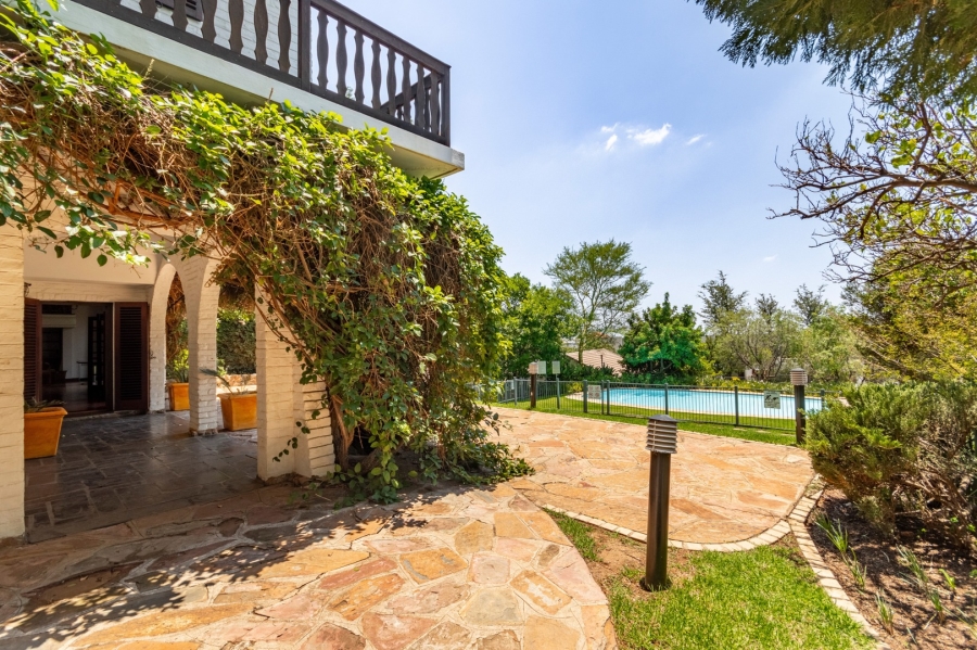 2 Bedroom Property for Sale in Bryanston West Gauteng