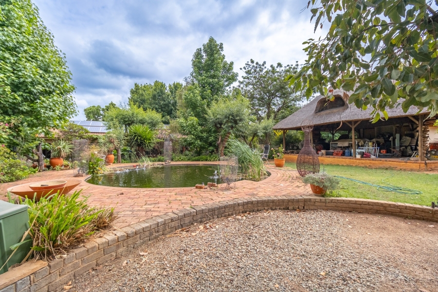 4 Bedroom Property for Sale in Honeydew Gauteng