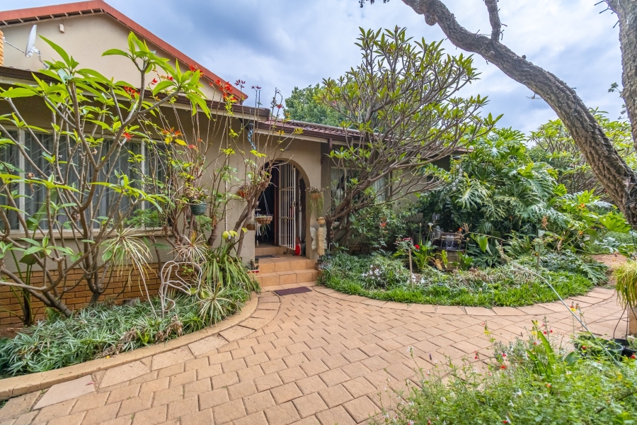 4 Bedroom Property for Sale in Honeydew Gauteng