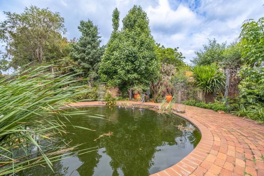 4 Bedroom Property for Sale in Honeydew Gauteng