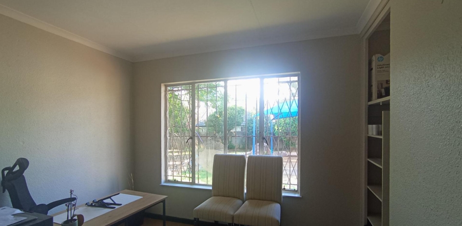 3 Bedroom Property for Sale in Noordwyk Gauteng