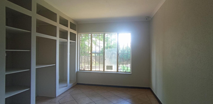 3 Bedroom Property for Sale in Noordwyk Gauteng