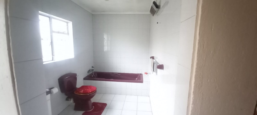 4 Bedroom Property for Sale in Bakerton Gauteng