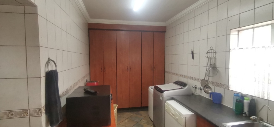 3 Bedroom Property for Sale in Brakpan Central Gauteng