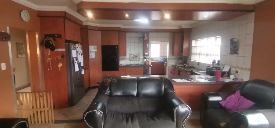 3 Bedroom Property for Sale in Brakpan Central Gauteng