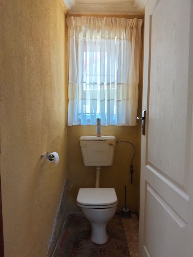 2 Bedroom Property for Sale in Protea Glen Gauteng