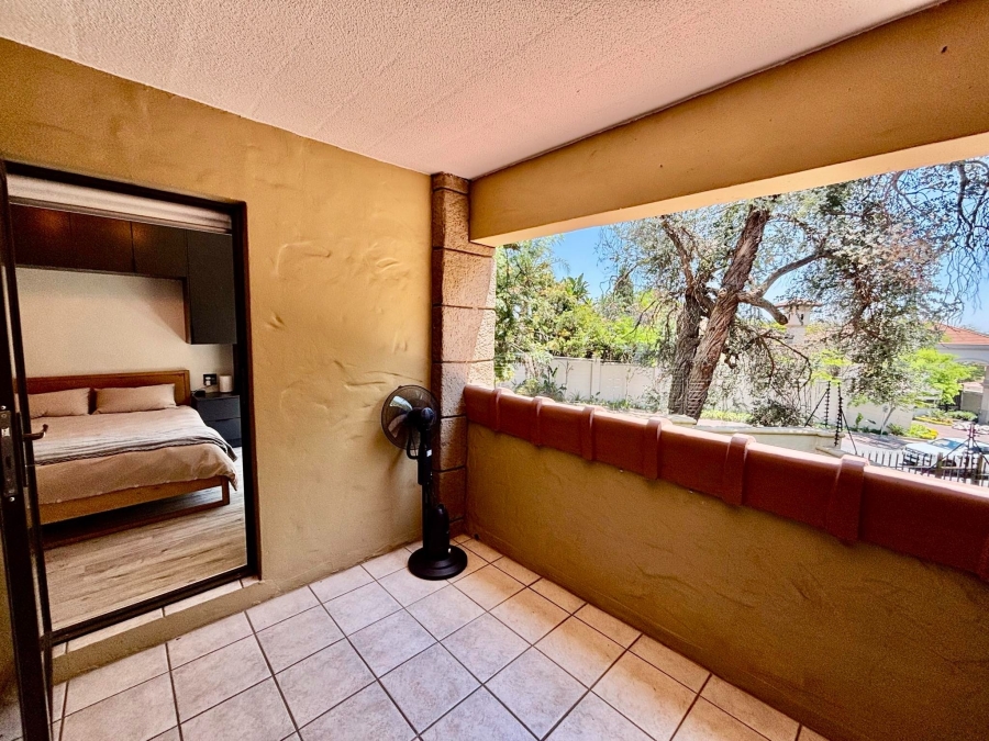 To Let 2 Bedroom Property for Rent in Parkmore Gauteng