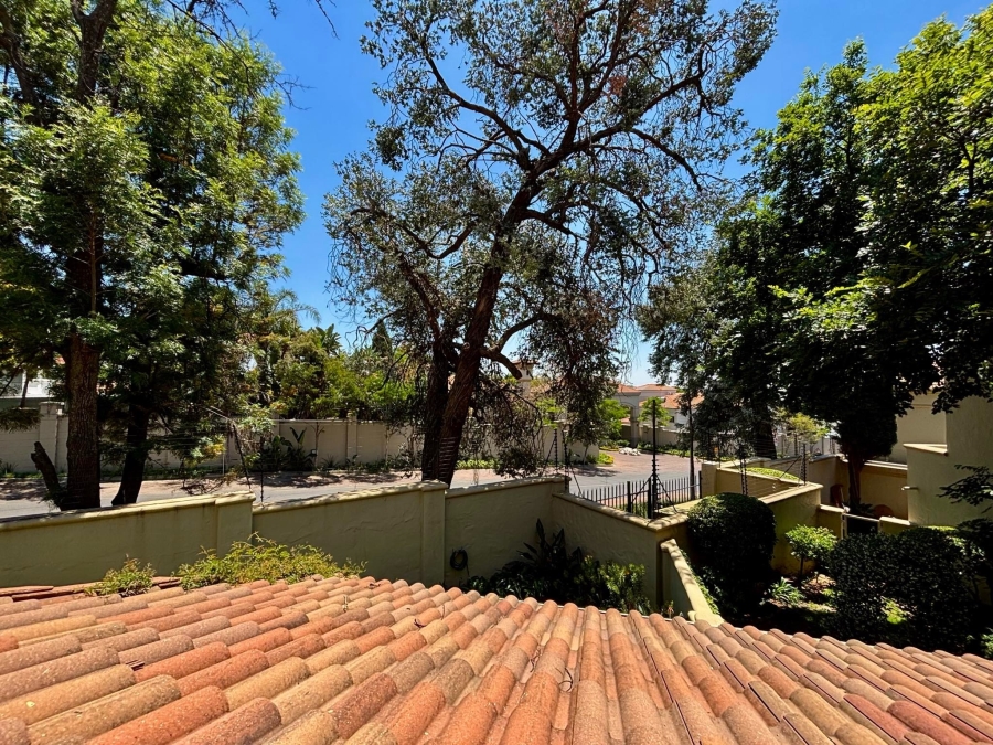 To Let 2 Bedroom Property for Rent in Parkmore Gauteng