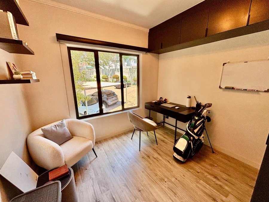 To Let 2 Bedroom Property for Rent in Parkmore Gauteng