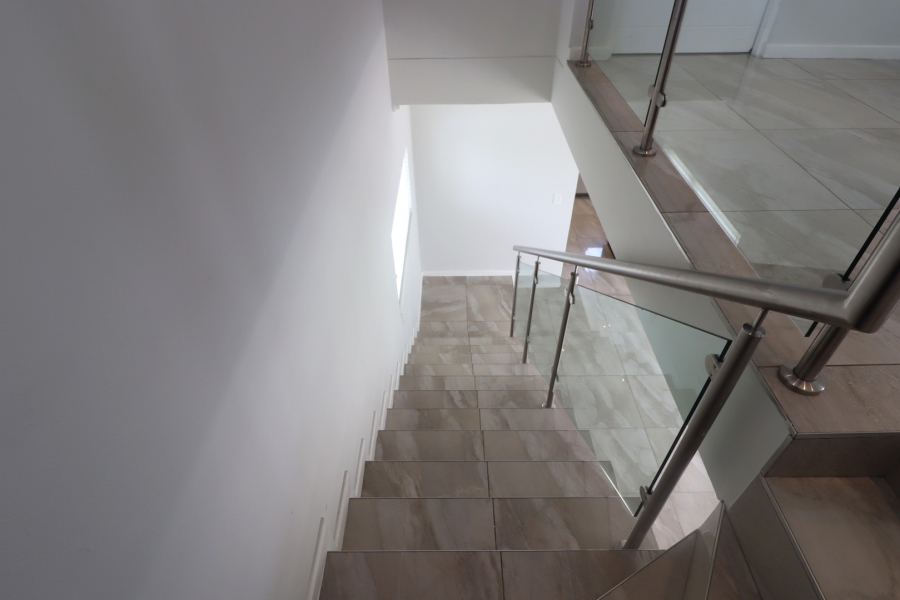 3 Bedroom Property for Sale in Bryanston Gauteng