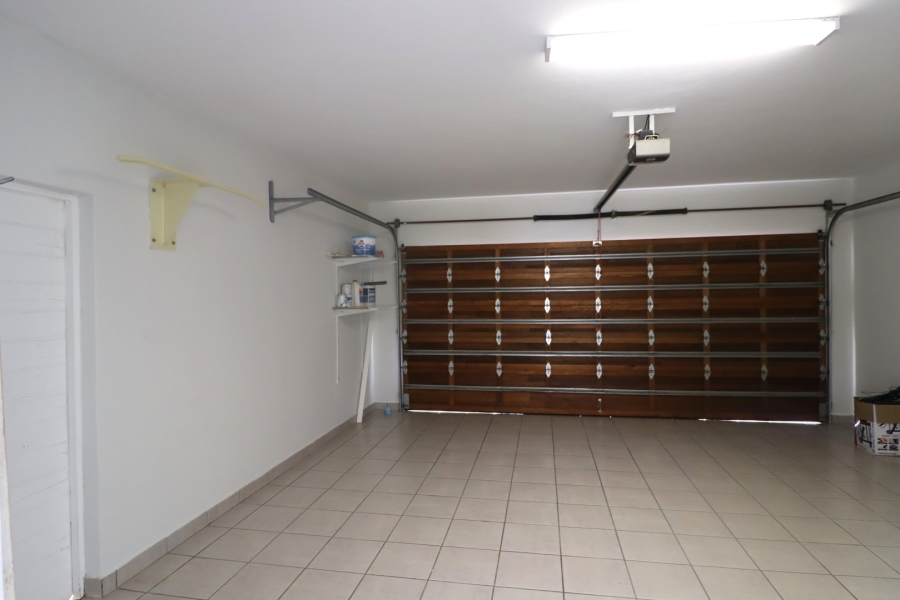 3 Bedroom Property for Sale in Bryanston Gauteng