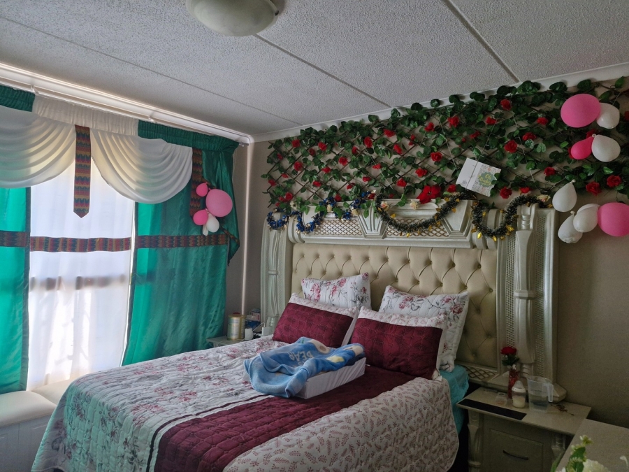 2 Bedroom Property for Sale in Terenure Gauteng