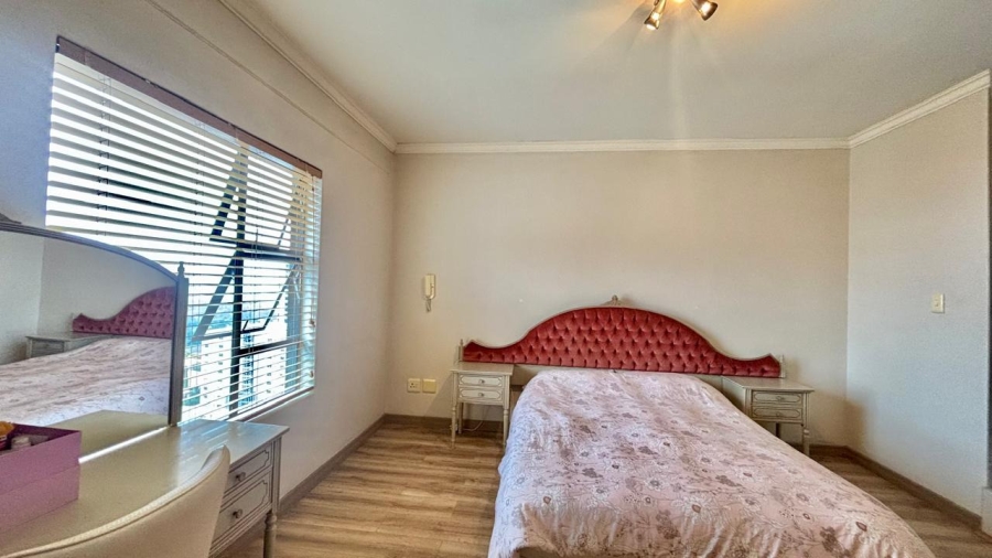 2 Bedroom Property for Sale in Morningside Gauteng
