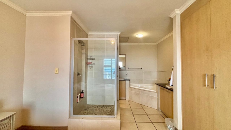 2 Bedroom Property for Sale in Morningside Gauteng