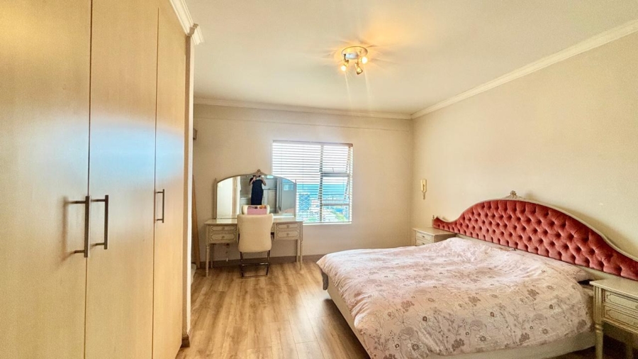 2 Bedroom Property for Sale in Morningside Gauteng