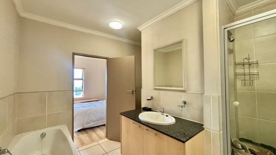 2 Bedroom Property for Sale in Morningside Gauteng