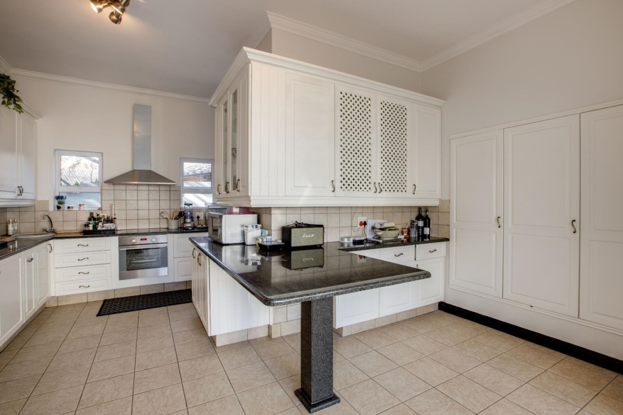 5 Bedroom Property for Sale in Dainfern Golf Estate Gauteng