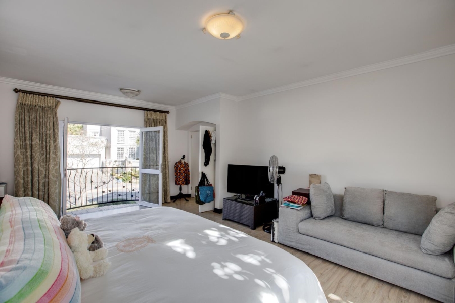 5 Bedroom Property for Sale in Dainfern Golf Estate Gauteng