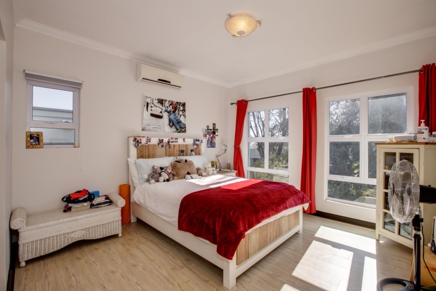 5 Bedroom Property for Sale in Dainfern Golf Estate Gauteng