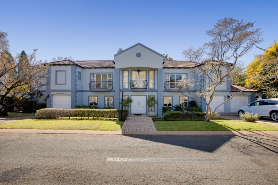 5 Bedroom Property for Sale in Dainfern Golf Estate Gauteng