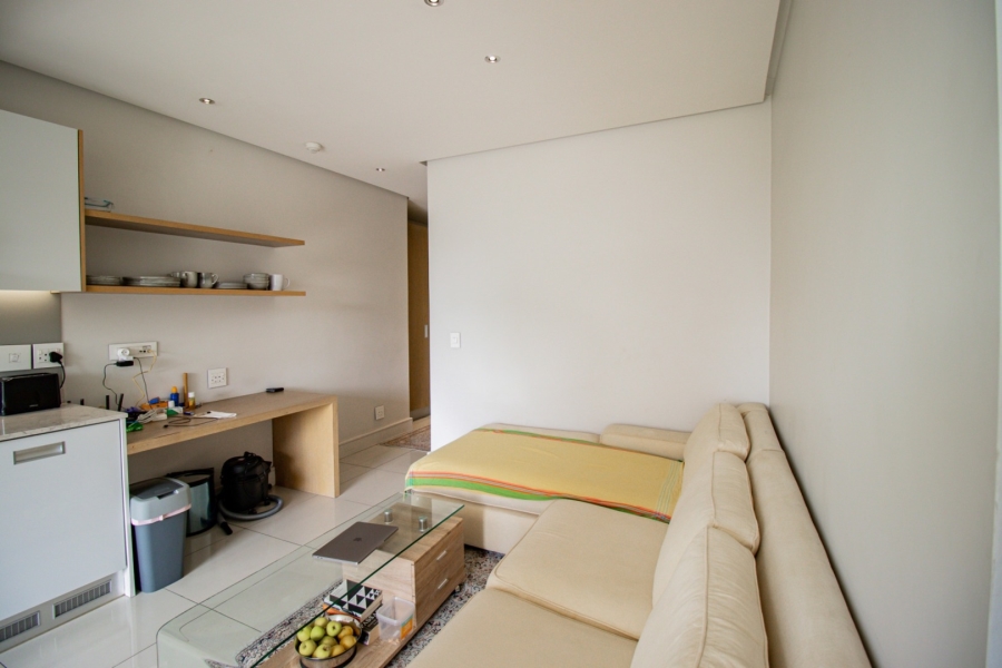 To Let 1 Bedroom Property for Rent in Sandown Gauteng