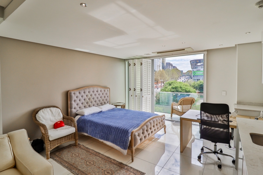 To Let 1 Bedroom Property for Rent in Sandown Gauteng