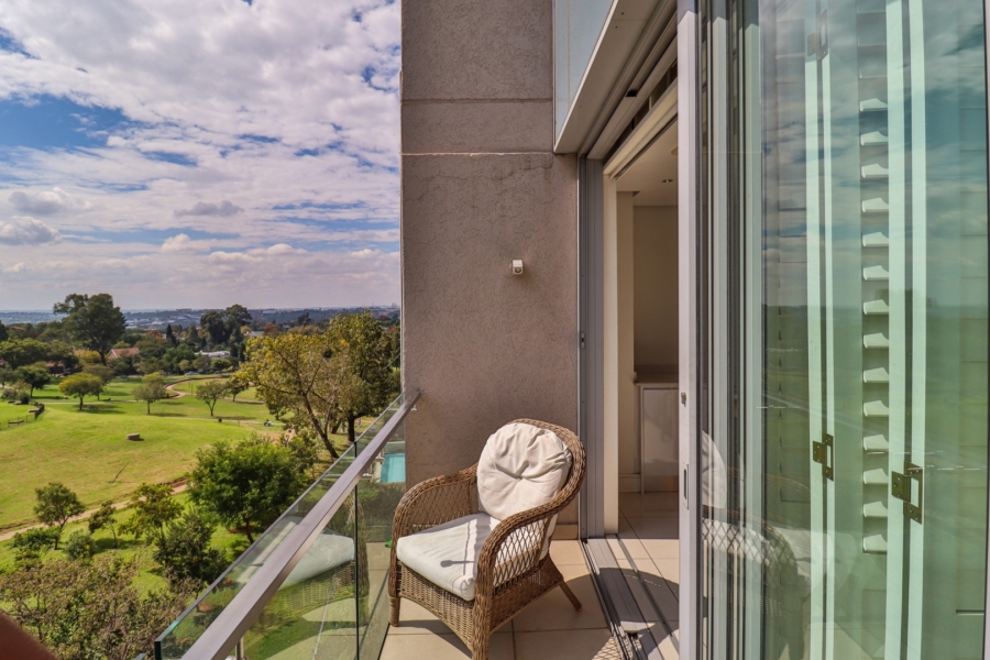 To Let 1 Bedroom Property for Rent in Sandown Gauteng