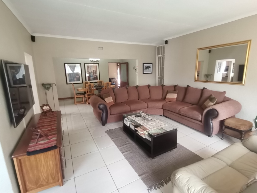 4 Bedroom Property for Sale in Randhart Gauteng