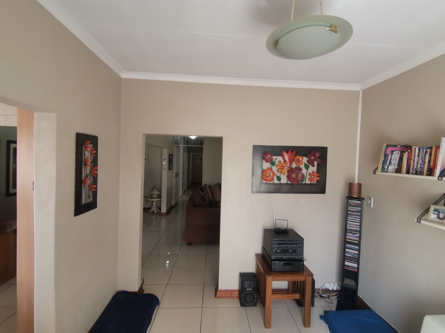 4 Bedroom Property for Sale in Randhart Gauteng