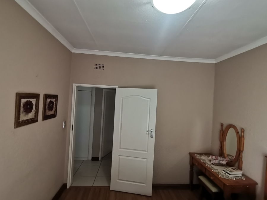 4 Bedroom Property for Sale in Randhart Gauteng