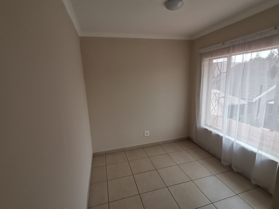 4 Bedroom Property for Sale in Randhart Gauteng
