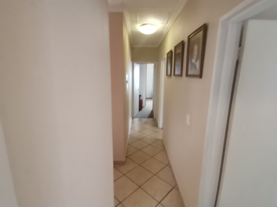 3 Bedroom Property for Sale in New Market Park Gauteng